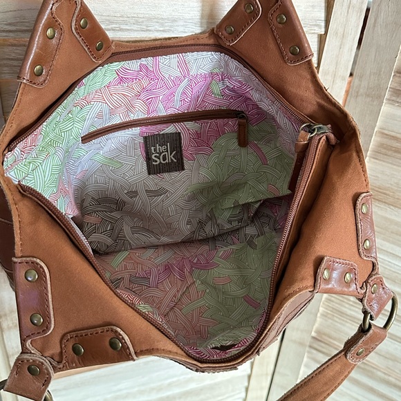 Brown Leather Shoulder Bag - Picture 3 of 8